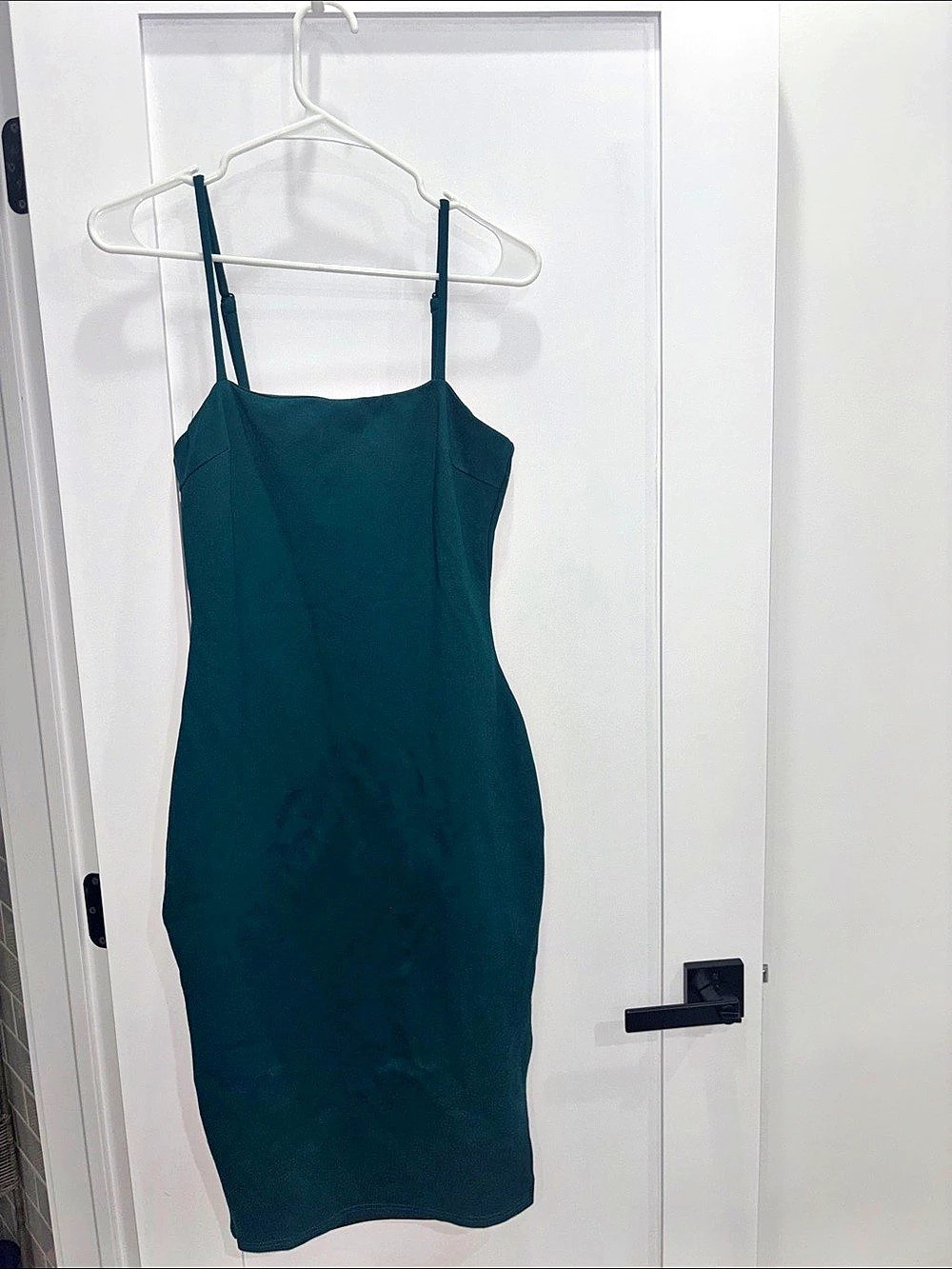 Lulus Green Midi Dress